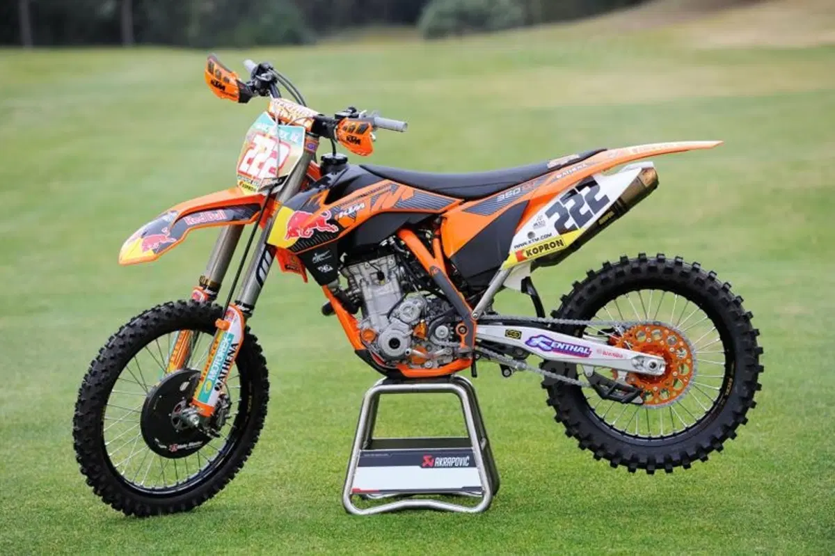 KTM SX-F Factory 2012   (21)