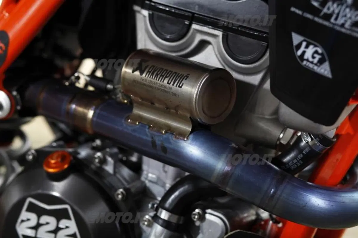 KTM SX-F Factory 2012   (28)