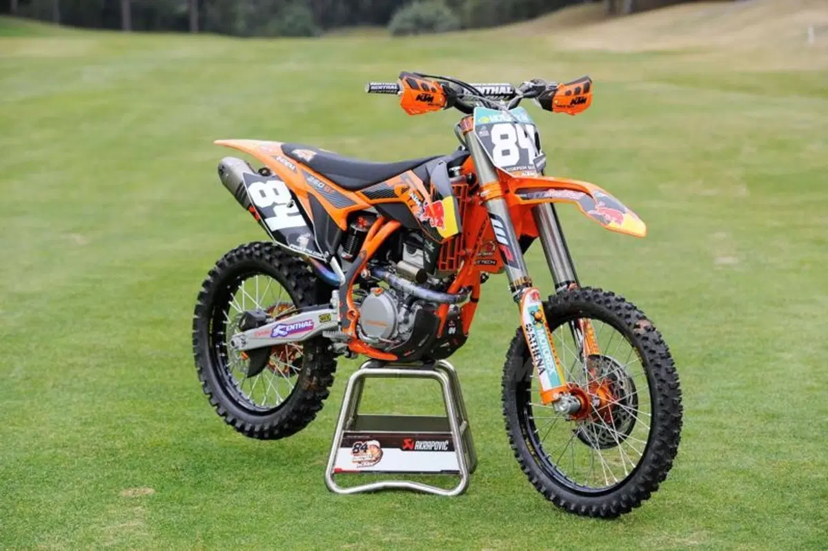 KTM SX-F Factory 2012   (40)