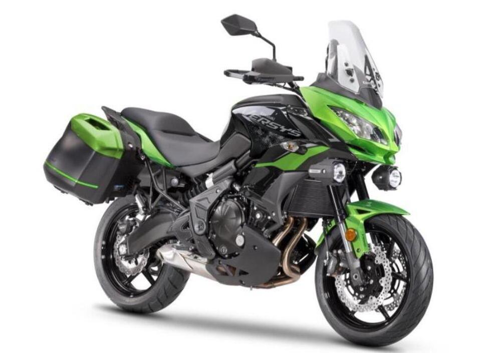 Kawasaki Versys 650 Tourer Plus (2021) (2)