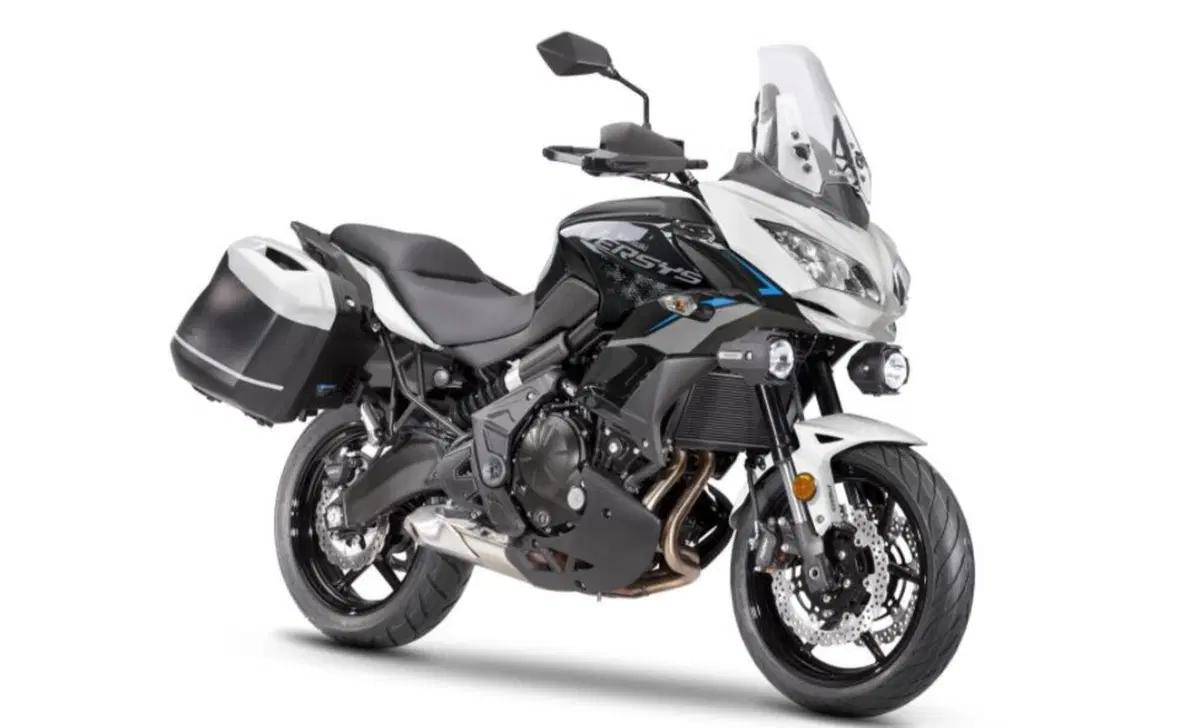 Kawasaki Versys 650 Versys 650 Tourer Plus (2021) (3)