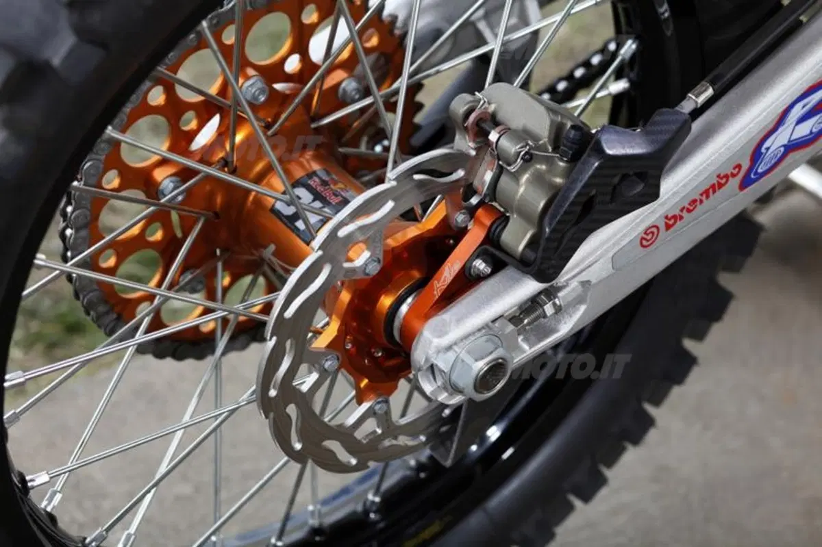 KTM SX-F Factory 2012   (55)