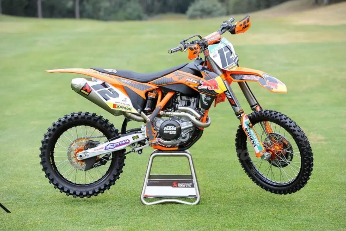 KTM SX-F Factory 2012   (60)
