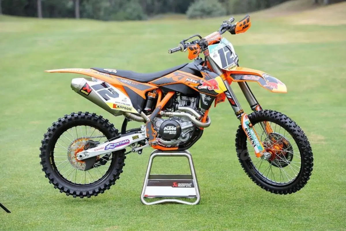 KTM SX-F Factory 2012   (67)