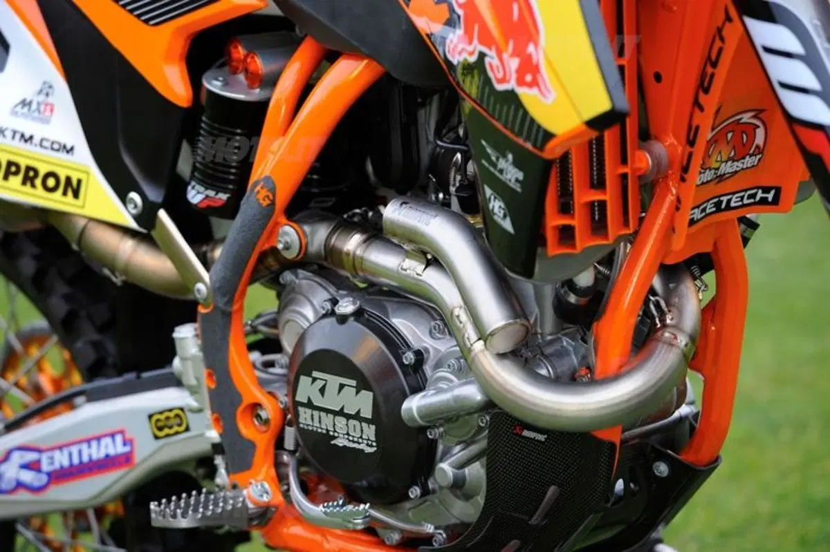 KTM SX-F Factory 2012   (70)