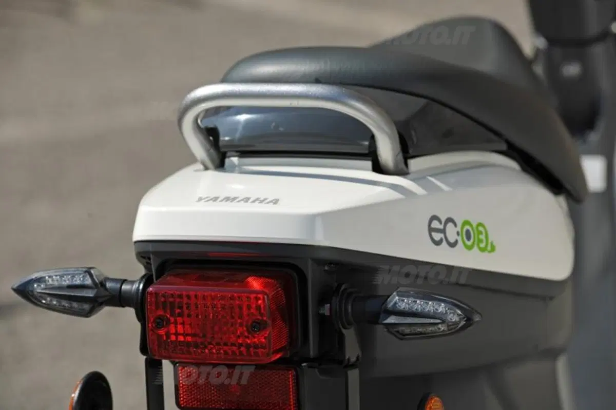Yamaha EC-03 (22)