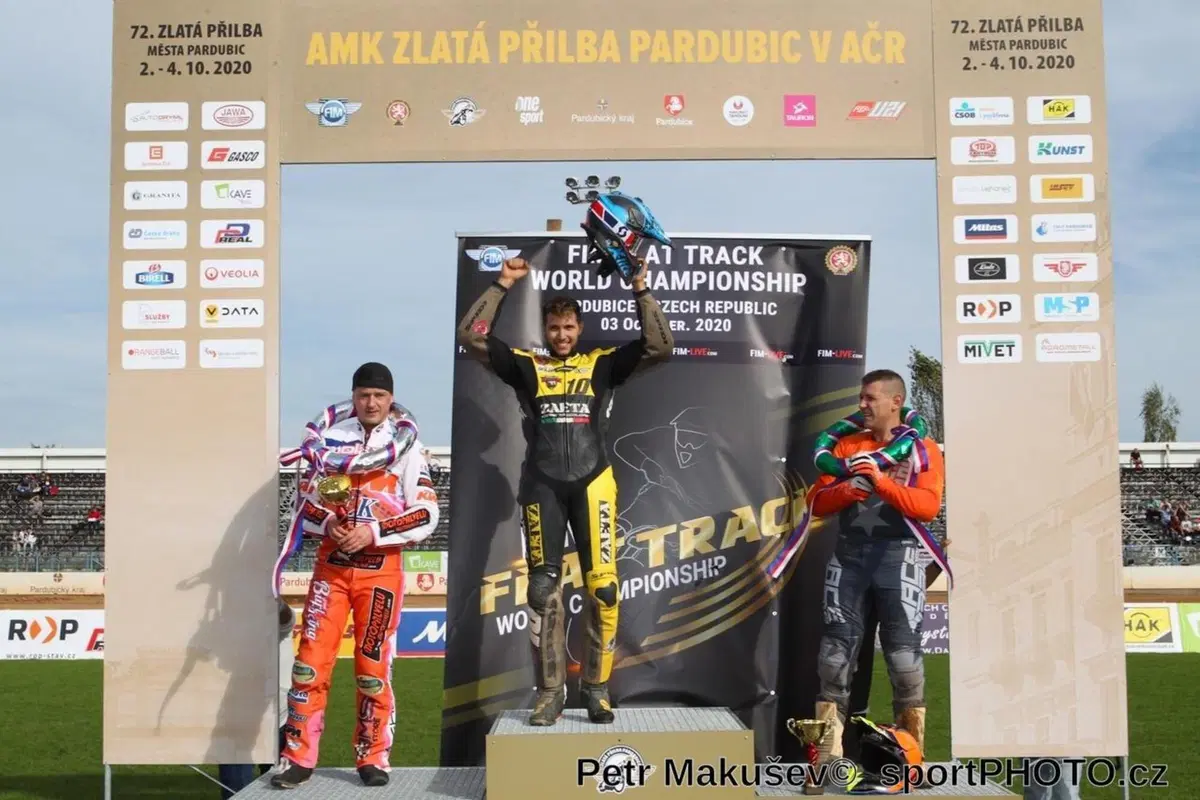 Cecchini e Zaeta vincono la prima del Mondiale Flat-Track (10)