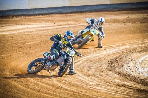 Cecchini e Zaeta vincono la prima del Mondiale Flat-Track (4)