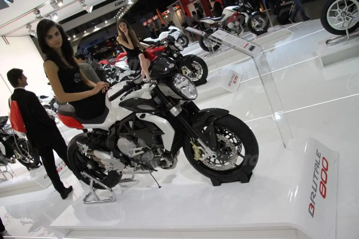Nuova MV Agusta Brutale 800 2013! (3)