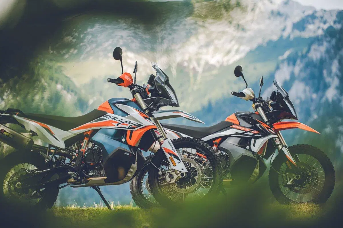 Nuova KTM 890 Adventure R Rally (3)