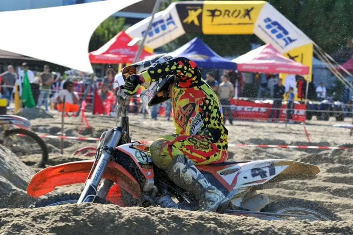 Supermarecross: Fabbri, Compagnone e Lentini si laureano campioni 2012 (3)