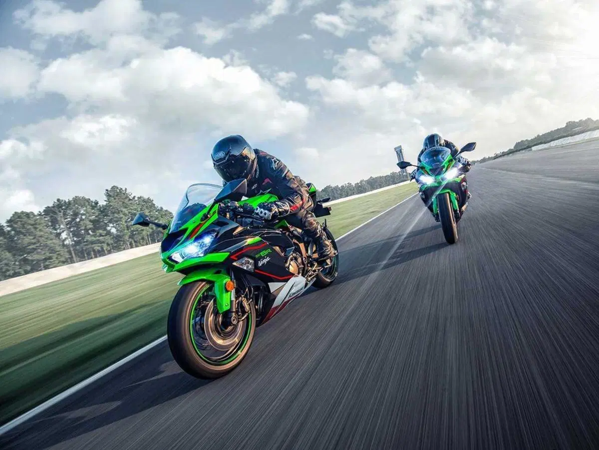 Kawasaki ZX-6R m.y. 2021 (6)
