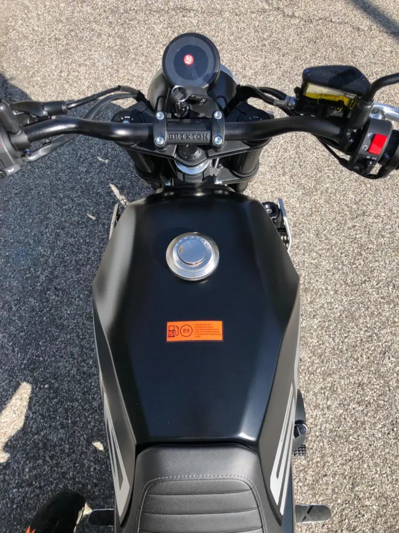 Brixton Motorcycles Crossfire 500 X (2021 - 26) (12)