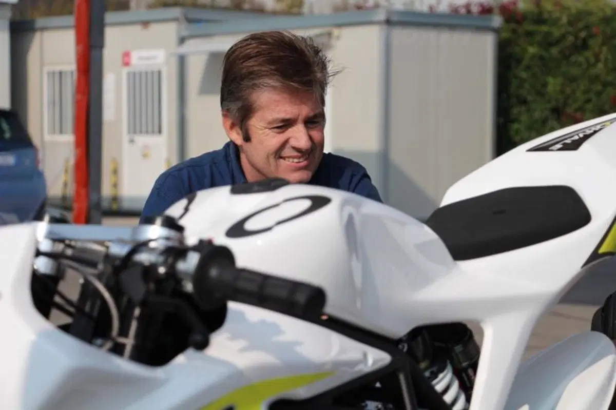 Ohvale, la piccola moto per divertirsi in pista (2)