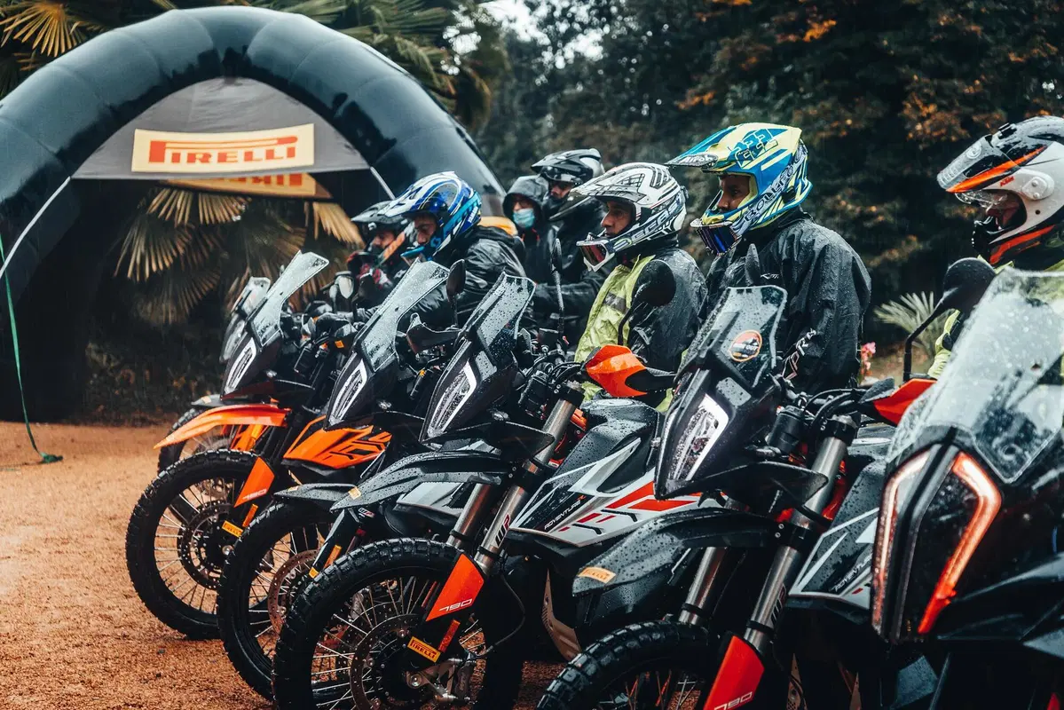 Con KTM e Pirelli maxienduro in fuoristrada: è Ride Out Experience (6)