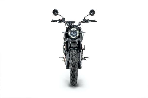 Ducati Scrambler 1100 Dark Pro, nuova livrea per l'ammiraglia (2)