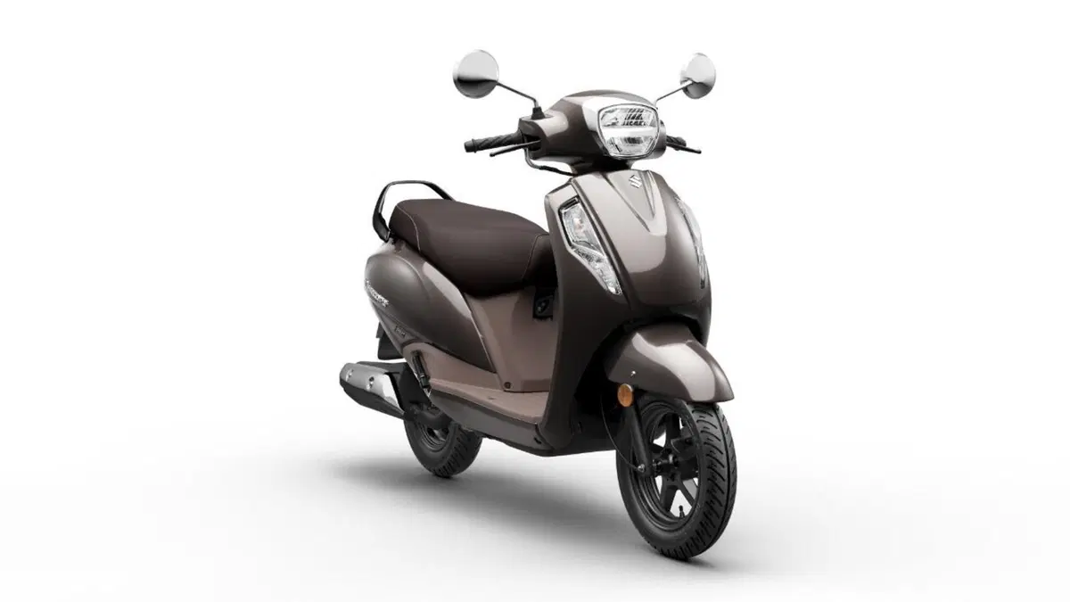 Suzuki presenta il nuovo Access 125 con connettività