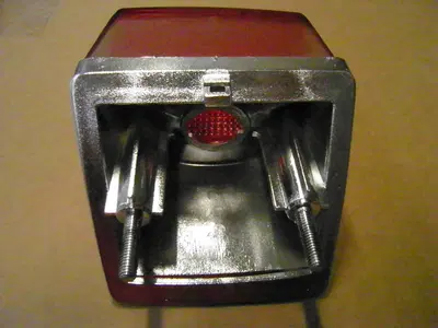 FANALE POST. APRILIA CODICE AP8112531