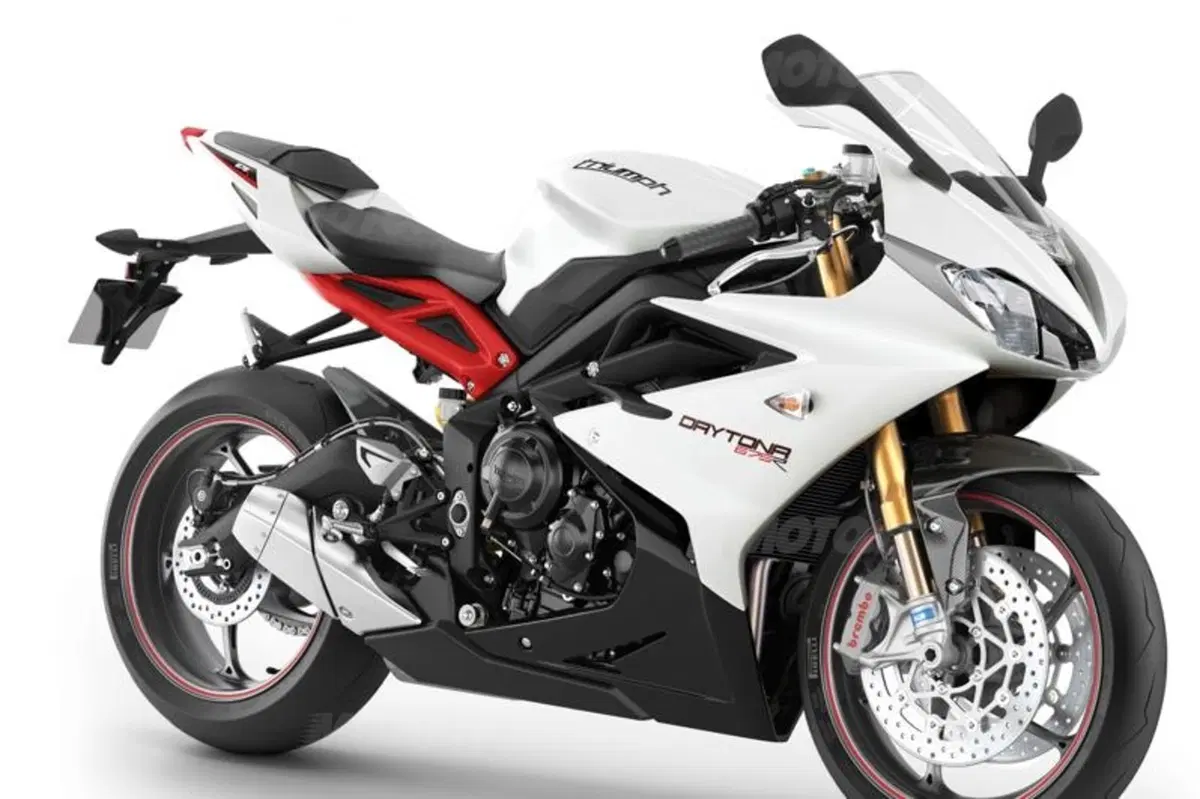 Nuove Triumph Daytona 675 e 675R a EICMA 2012 (20)