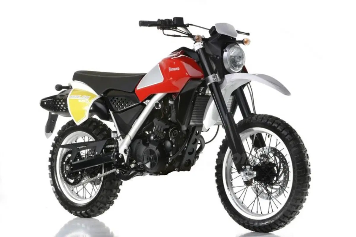 Husqvarna: concept Baja e TE449RR Dakar ad EICMA 2012 (19)