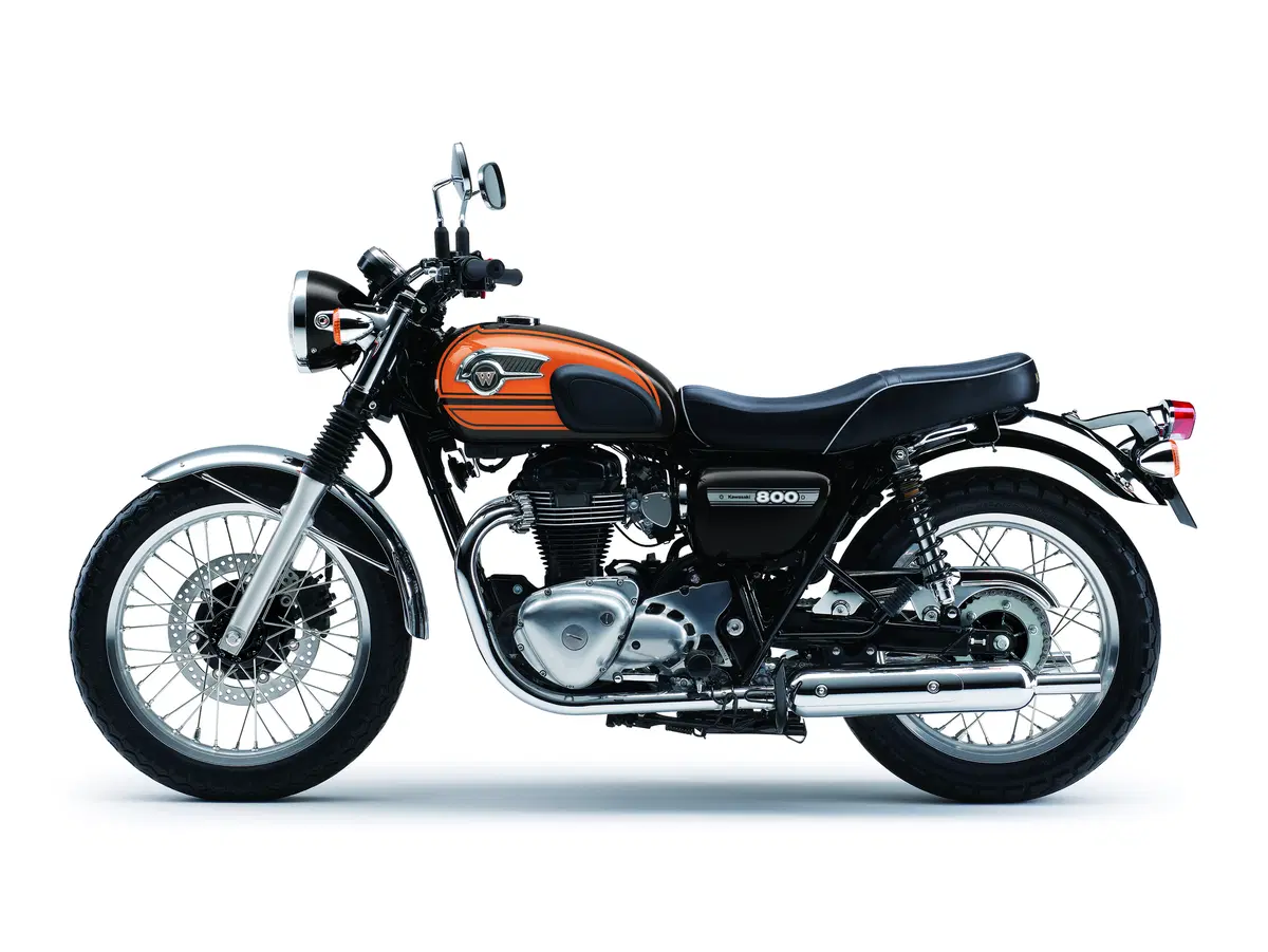 Kawasaki W 800 Final Edition. Fine della corsa (2)