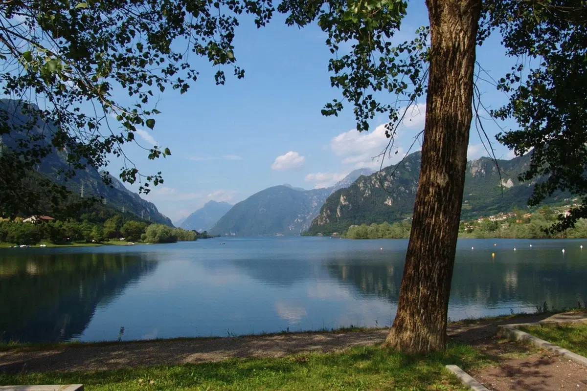 In viaggio con Camilla: quattro laghi da sogno (2)