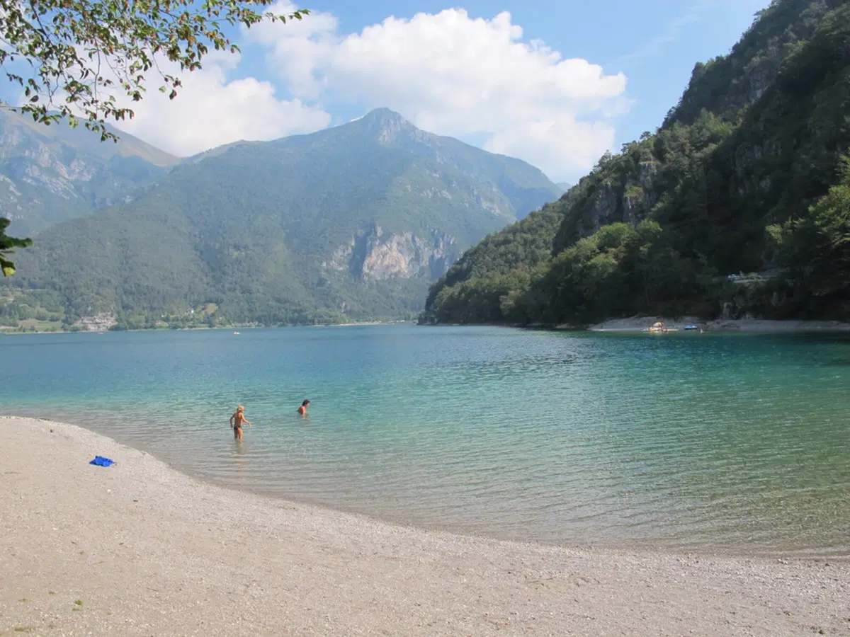 In viaggio con Camilla: quattro laghi da sogno (3)