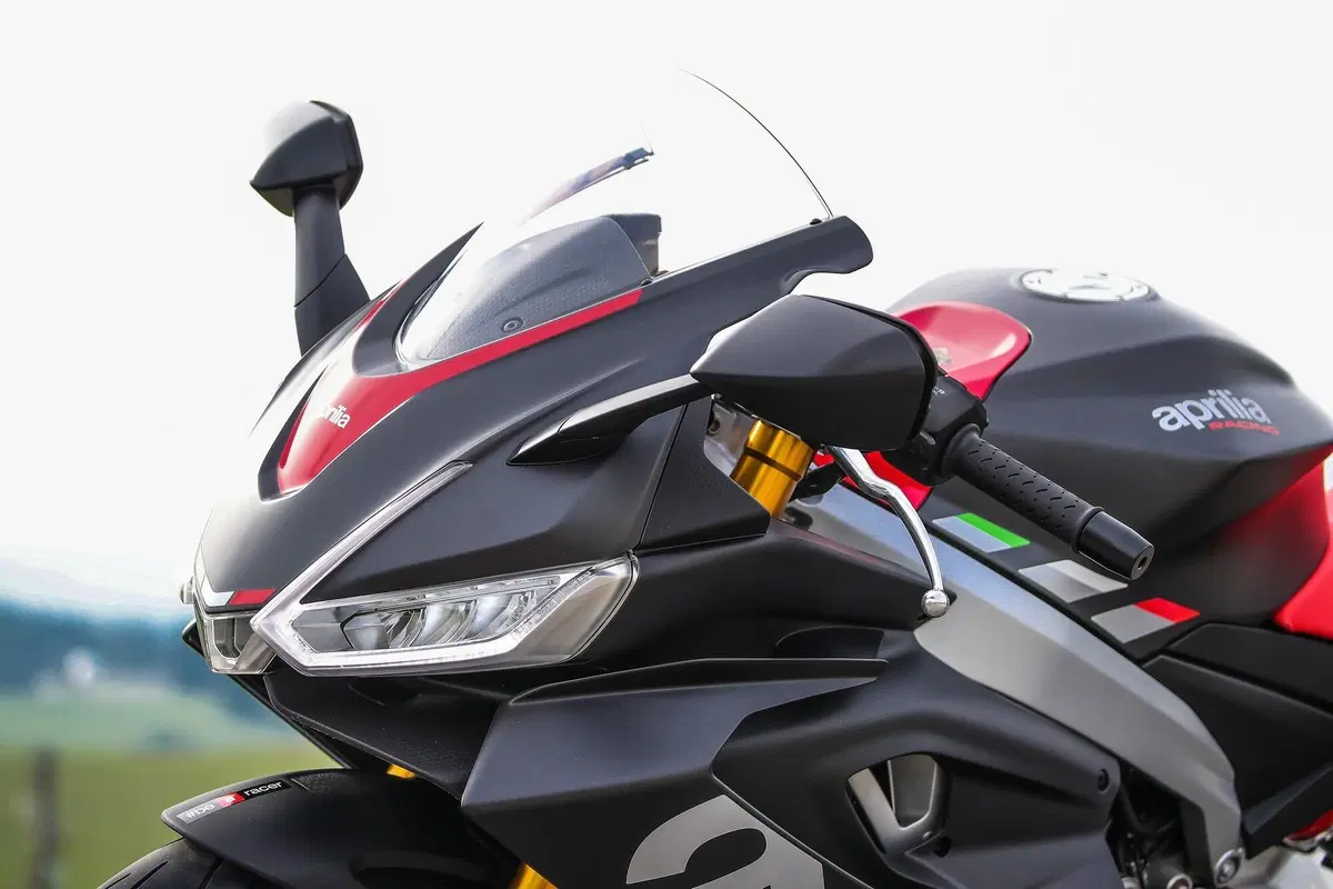 Aprilia RS 660 Vocazione stradale