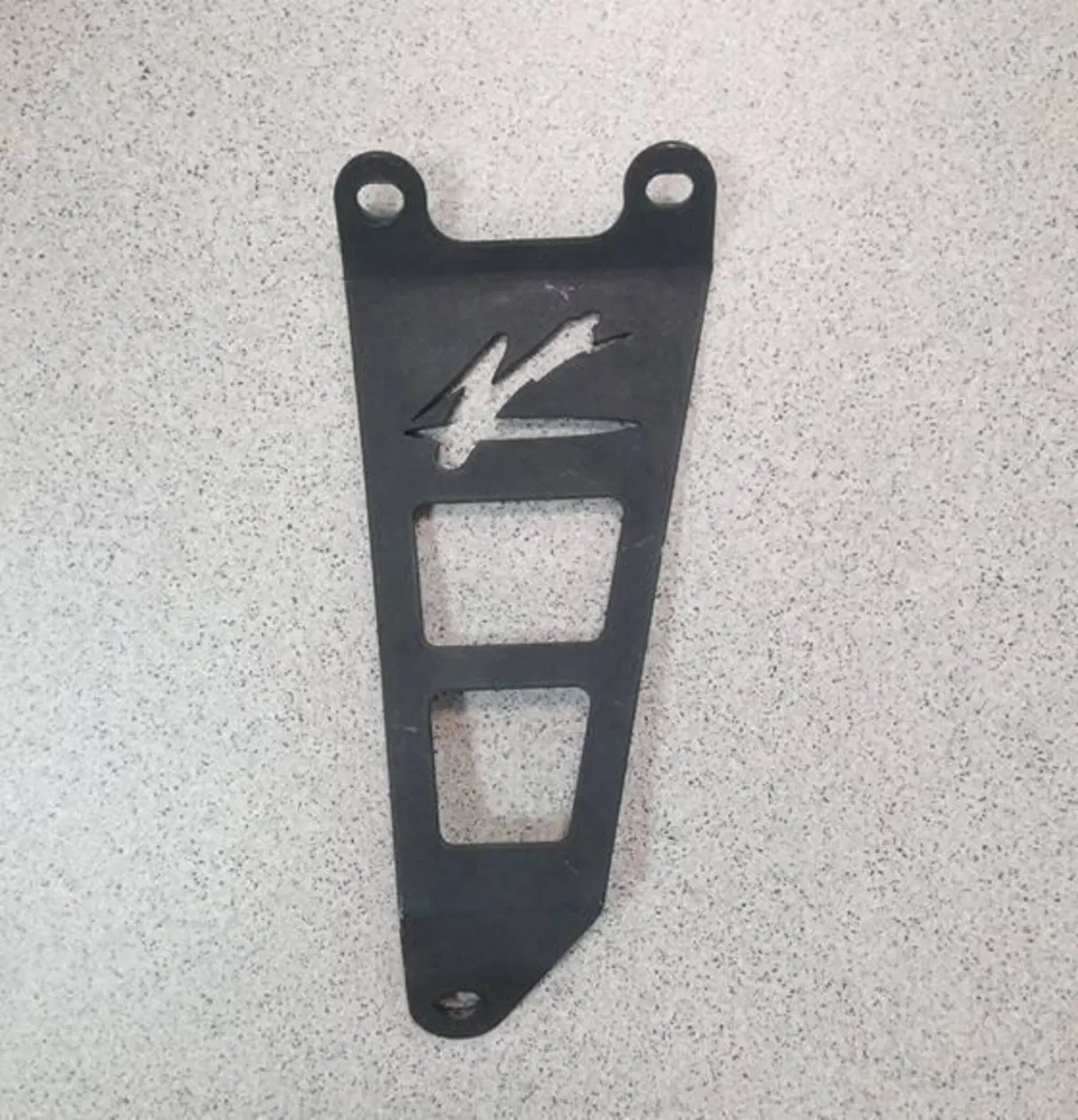 Staffa supporto silenziatore GSXR Robby Moto Engineering (6)