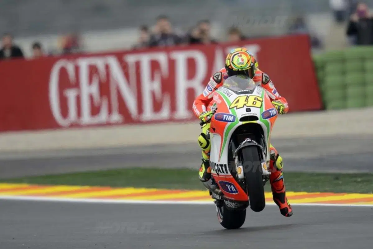 MotoGP. Pedrosa vince il GP di Spagna (8)