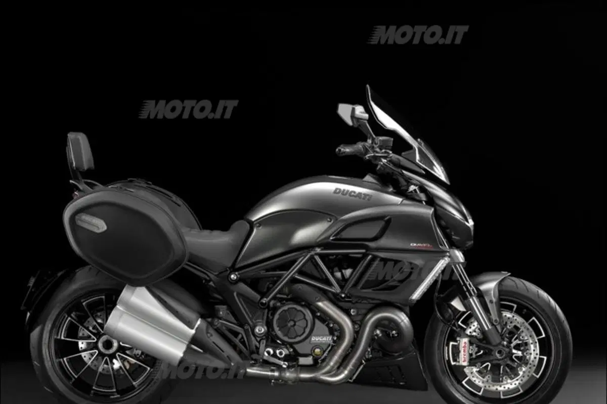 Ducati Diavel Strada a EICMA 2012