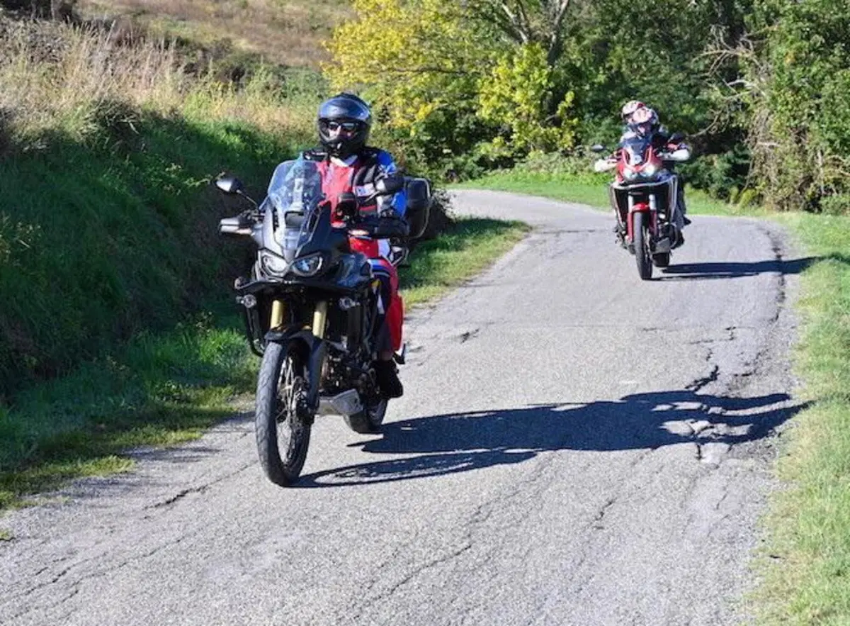 Viaggi e giri in moto, l'itinerario della settimana: Tour delle quattro regioni (8)