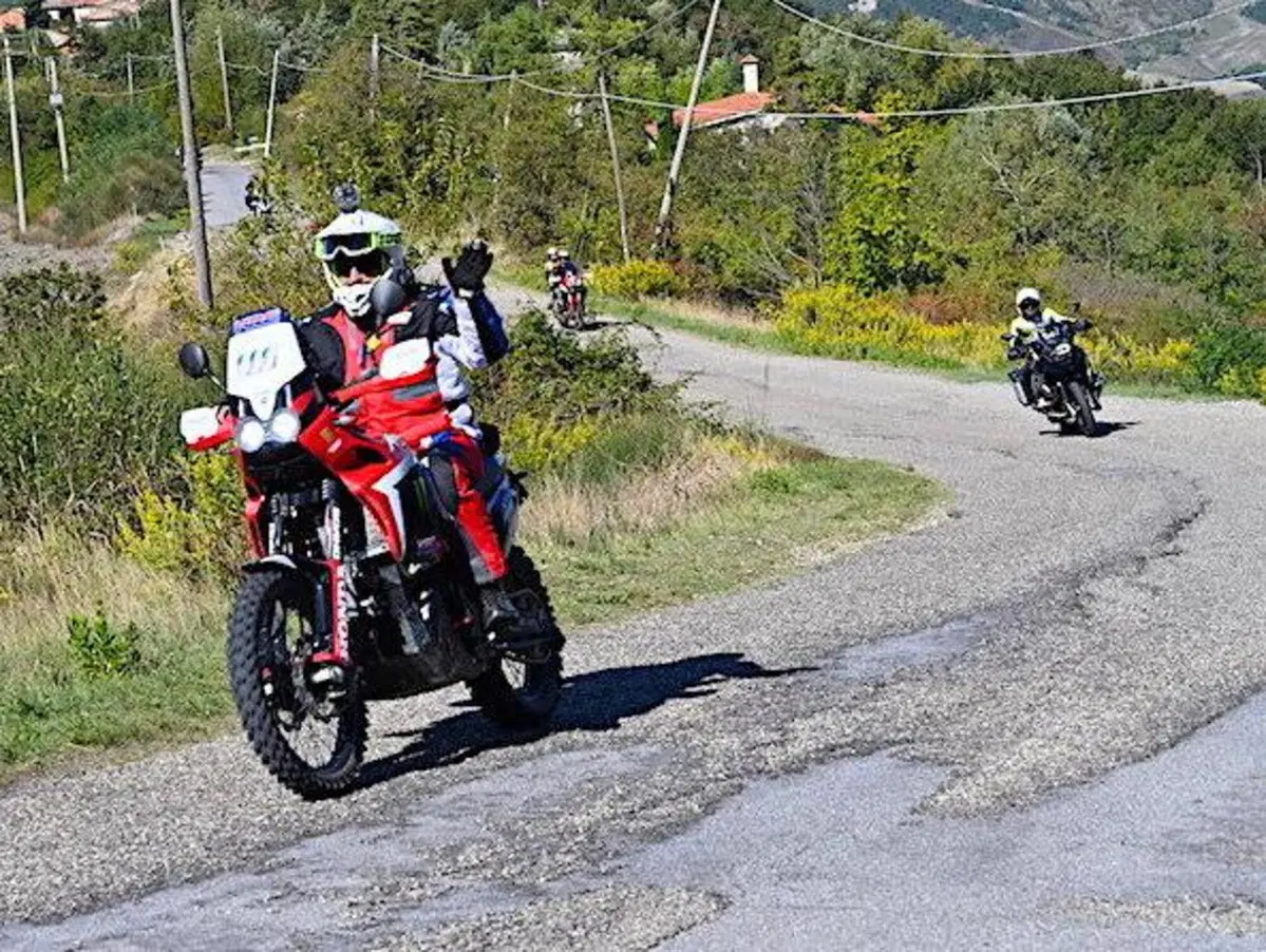 Viaggi e giri in moto, l'itinerario della settimana: Tour delle quattro regioni (12)