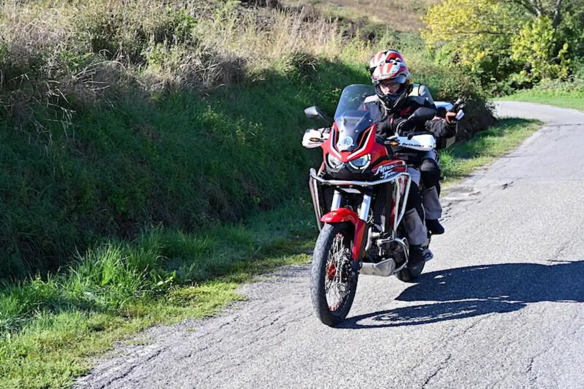 Viaggi e giri in moto, l'itinerario della settimana: Tour delle quattro regioni (13)