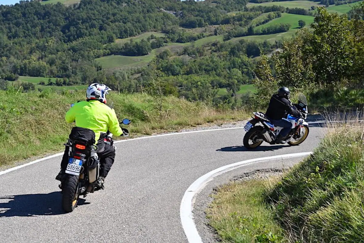 Viaggi e giri in moto, l'itinerario della settimana: Tour delle quattro regioni (48)