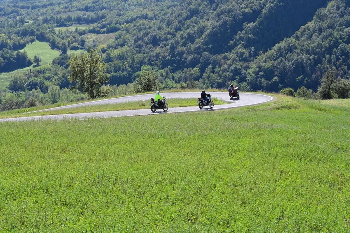 Viaggi e giri in moto, l'itinerario della settimana: Tour delle quattro regioni (51)