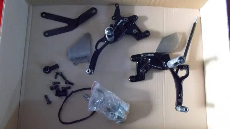 Pedane Valter Moto 3.5 Titanium per GSX-R Valter Moto Components