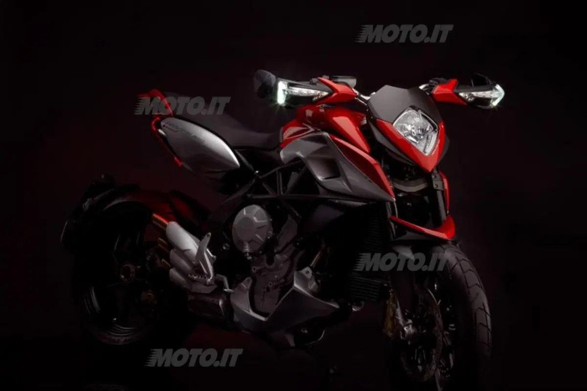 MV Agusta Rivale 800 (8)