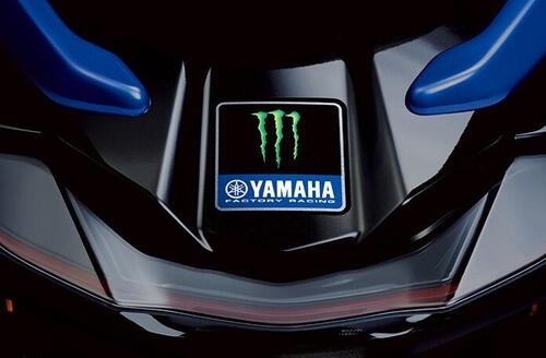 Yamaha Cygnus-X Monster MotoGP Edition (7)