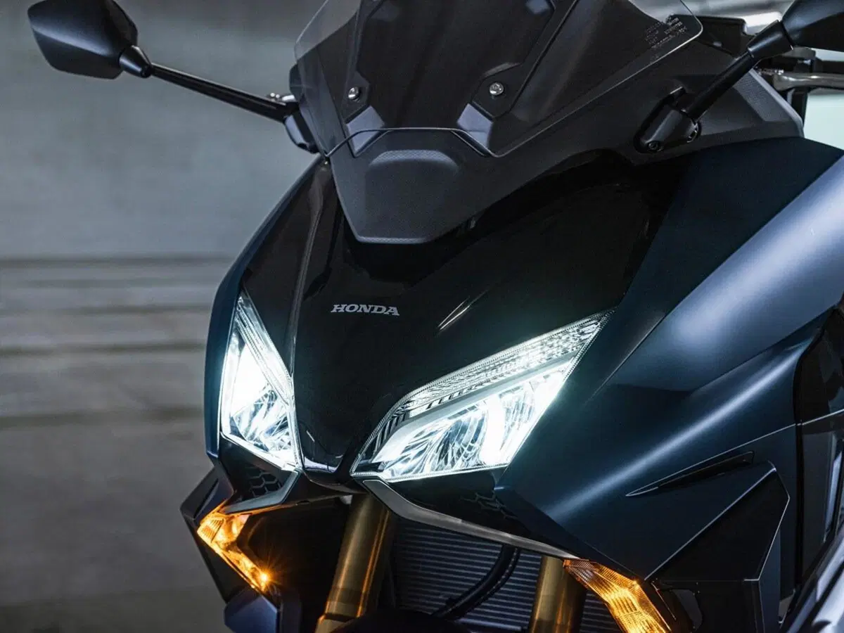 Honda Forza 750: il nuovo maxi GT m.y. 2021 (2)