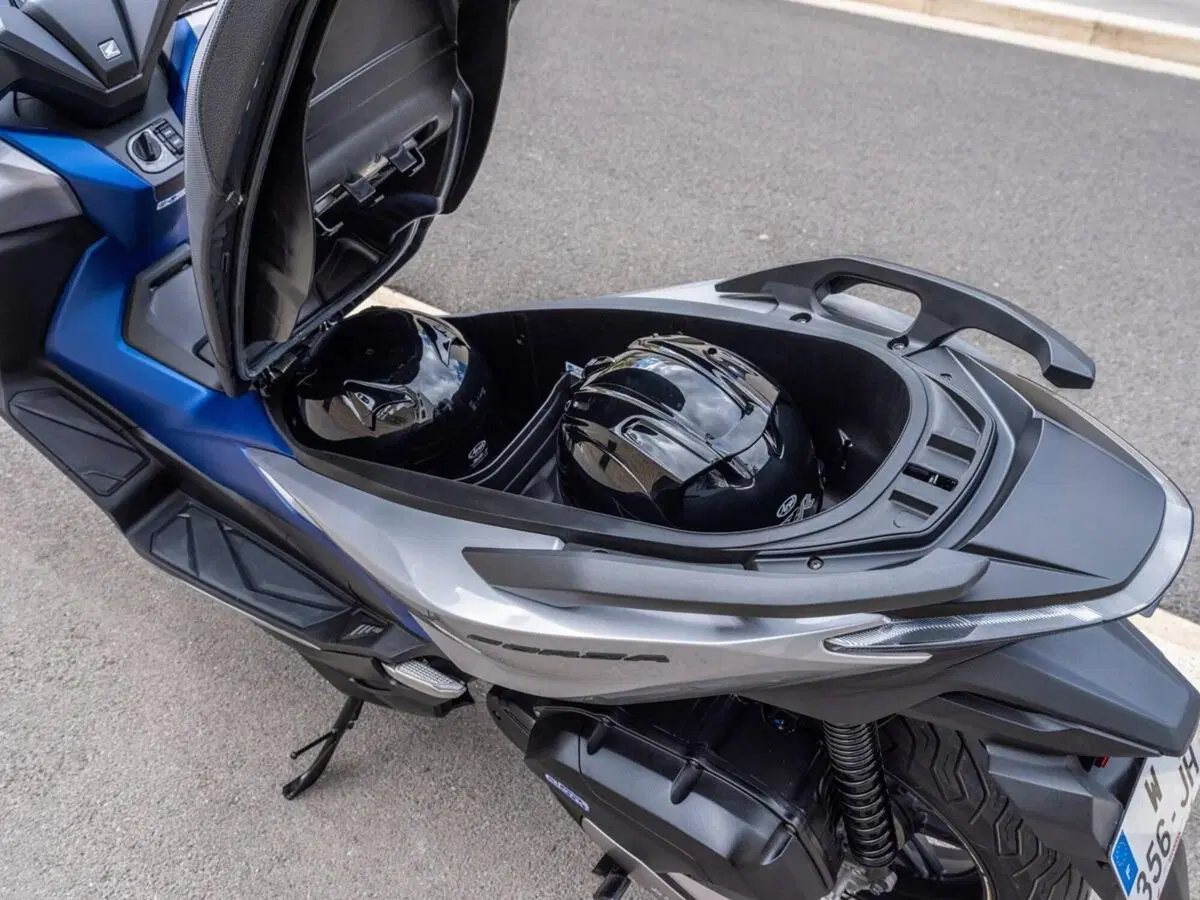 Honda Forza 125 m.y. 2021. Euro 5 e Made in Italy (4)