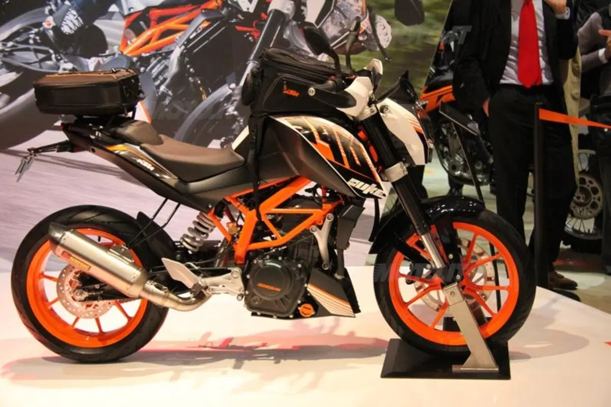 KTM 390 Duke a EICMA 2012 (3)