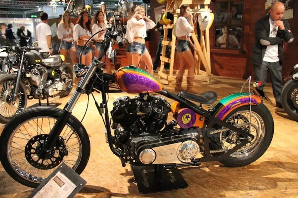 Headbanger: la collezione 2013 ad EICMA (3)