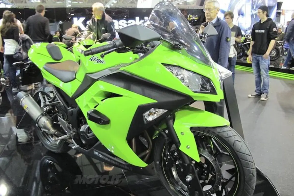 Kawasaki: nuove ZX-6R e Z800 ad EICMA 2012