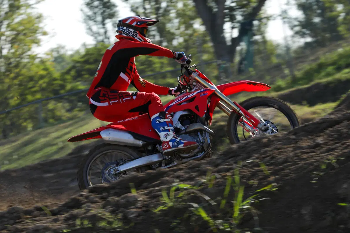 Honda CRF 450R 2021: TEST, nuova generazione! (3)