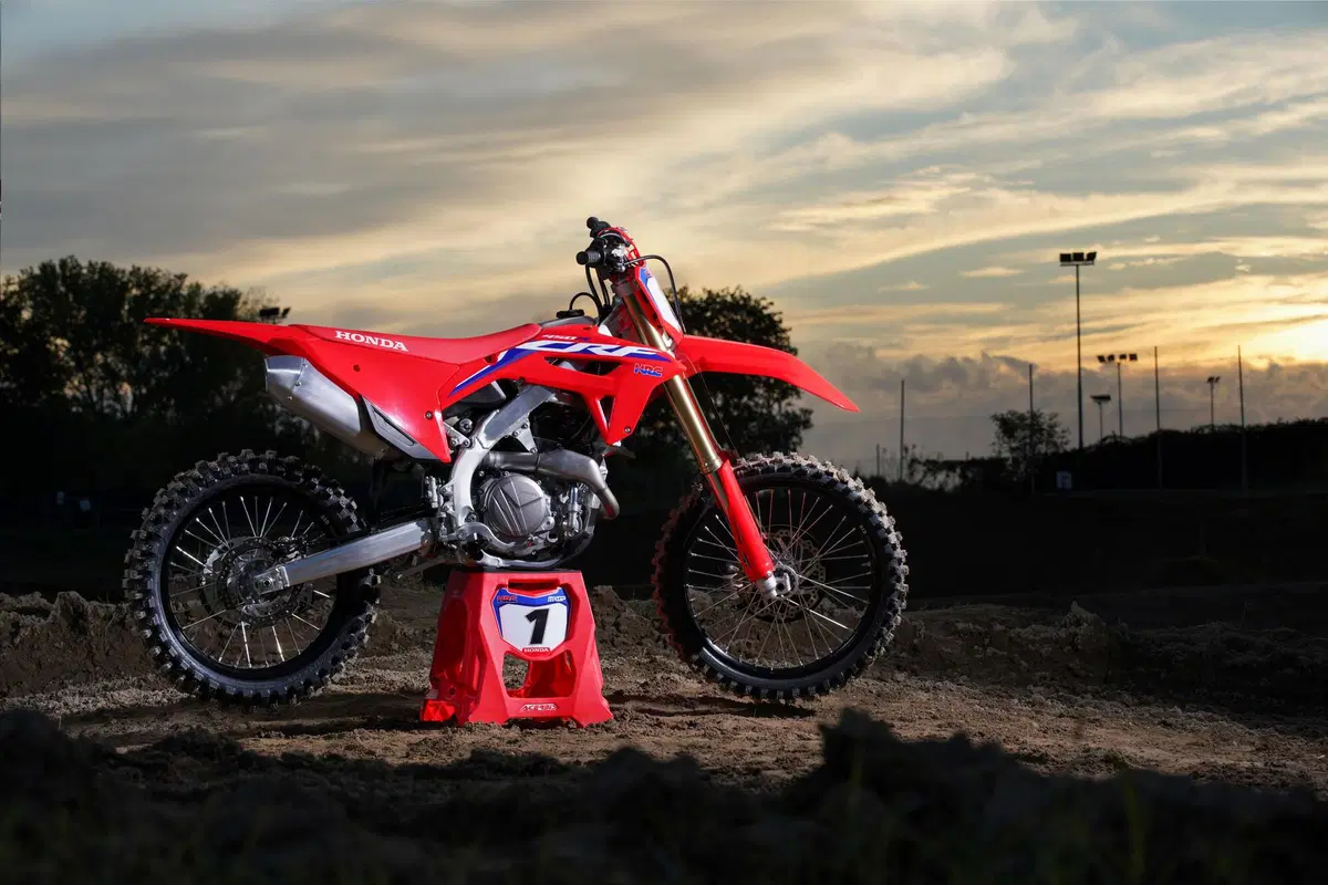 Honda CRF 450R 2021: TEST, nuova generazione! (11)
