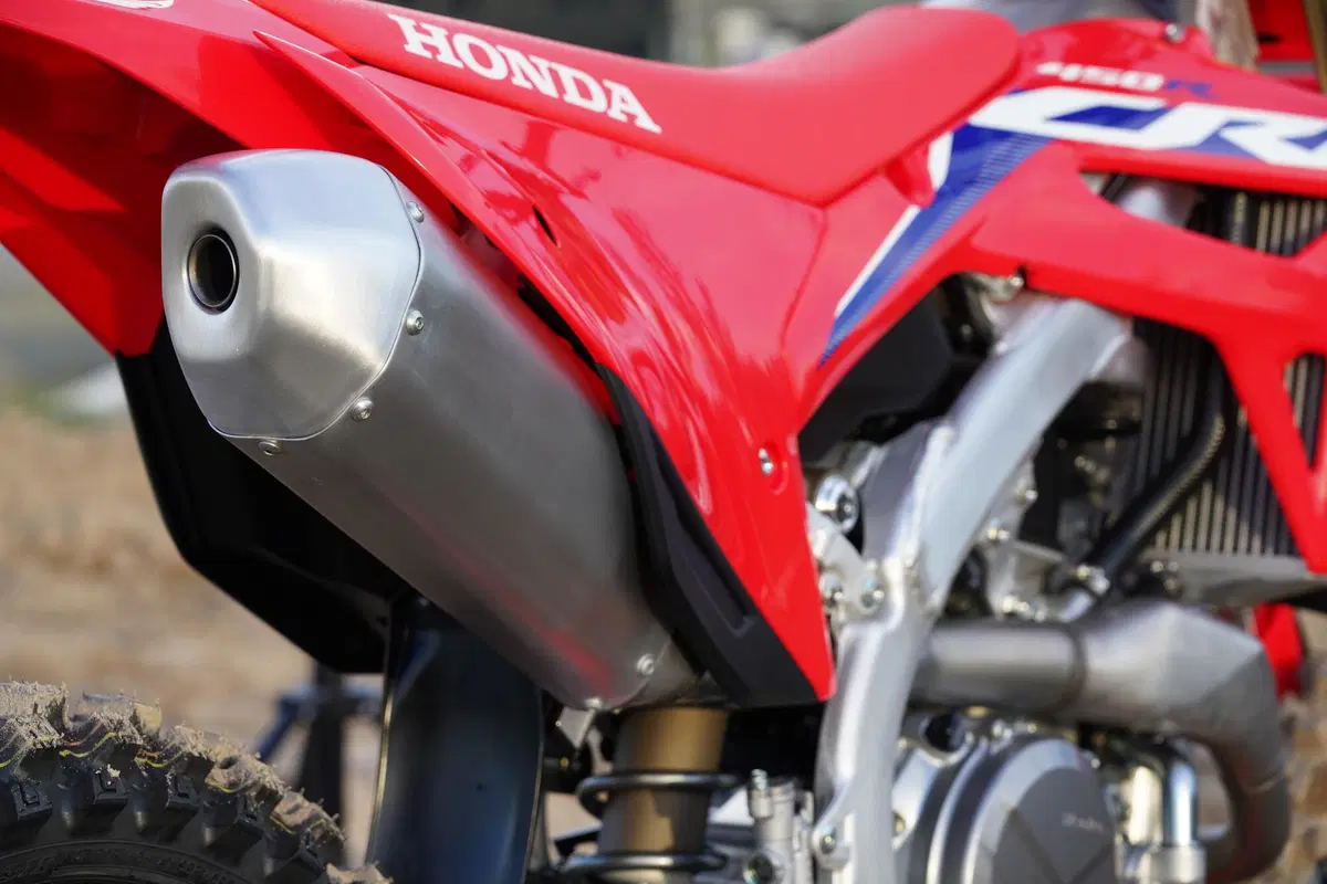 Honda CRF 450R 2021: TEST, nuova generazione! (17)