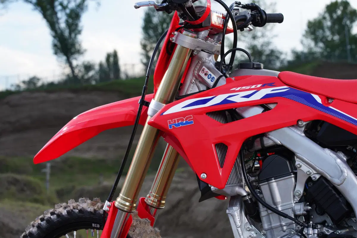 Honda CRF 450R 2021: TEST, nuova generazione! (20)