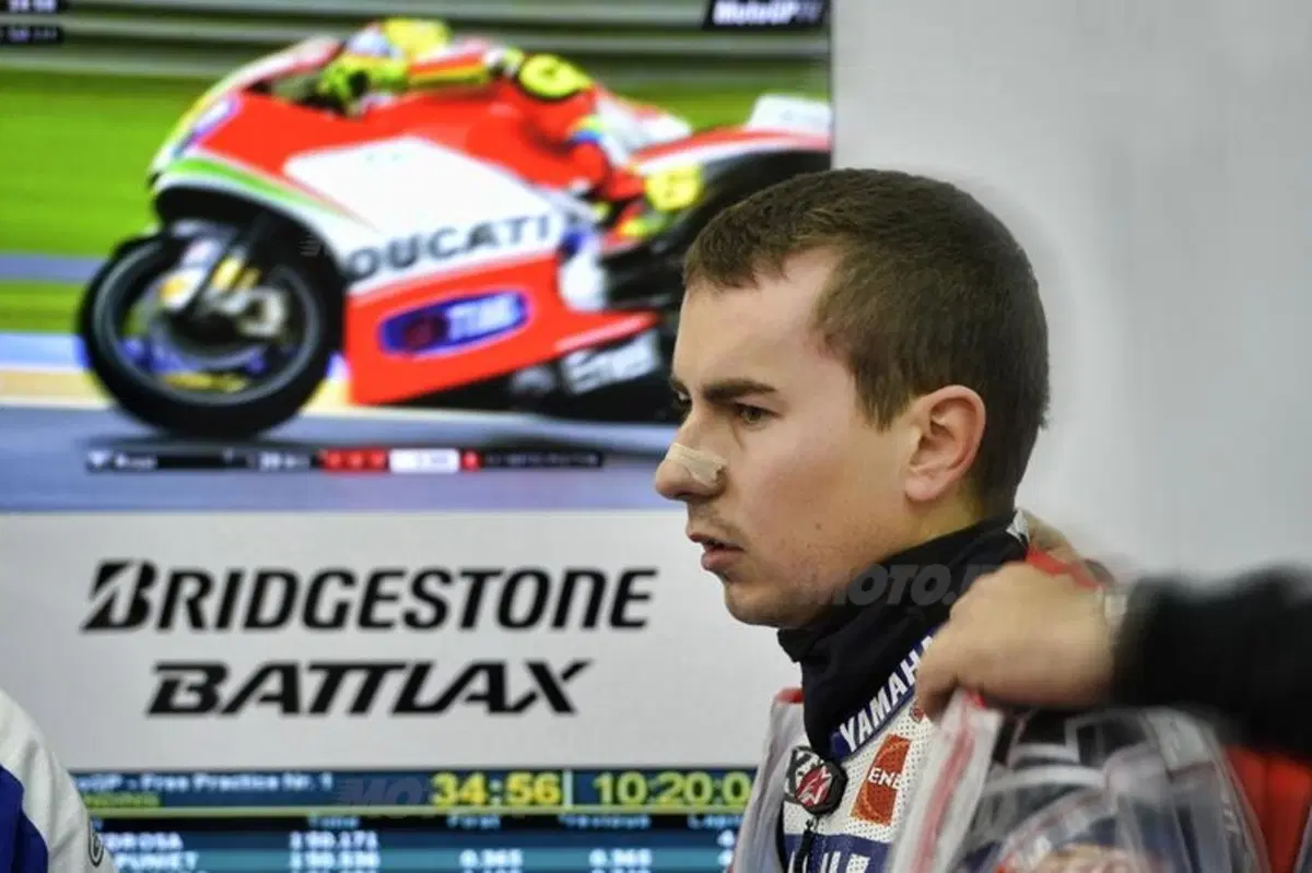 Le foto più spettacolari del GP di Valencia (10)