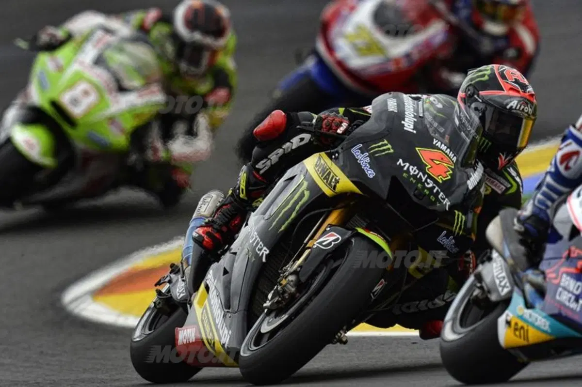 Le foto più spettacolari del GP di Valencia (14)